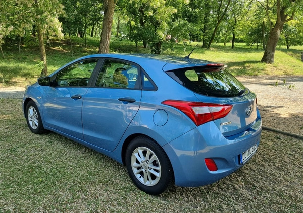 Hyundai I30 cena 31900 przebieg: 99325, rok produkcji 2012 z Żerków małe 106